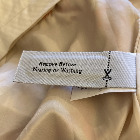 NWT never worn J. Crew Collection cafe capri in gilded dot melon brocade, size 6 - Picture 8 of 10